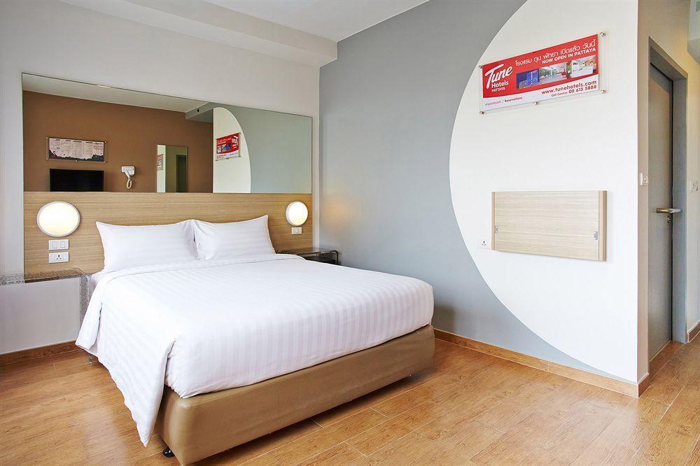 Red Planet Phuket (ex. Tune Hotel Patong). Red Planet Patong 3*. Tune Hotel Паттайя. Red Hotel Patong одноместный номер.